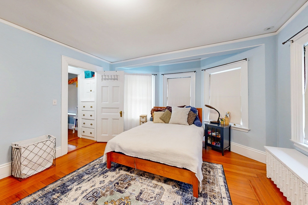 97 Montvale Road Newton, MA 02459 - Photo 17 of 24 Gallery Image 17