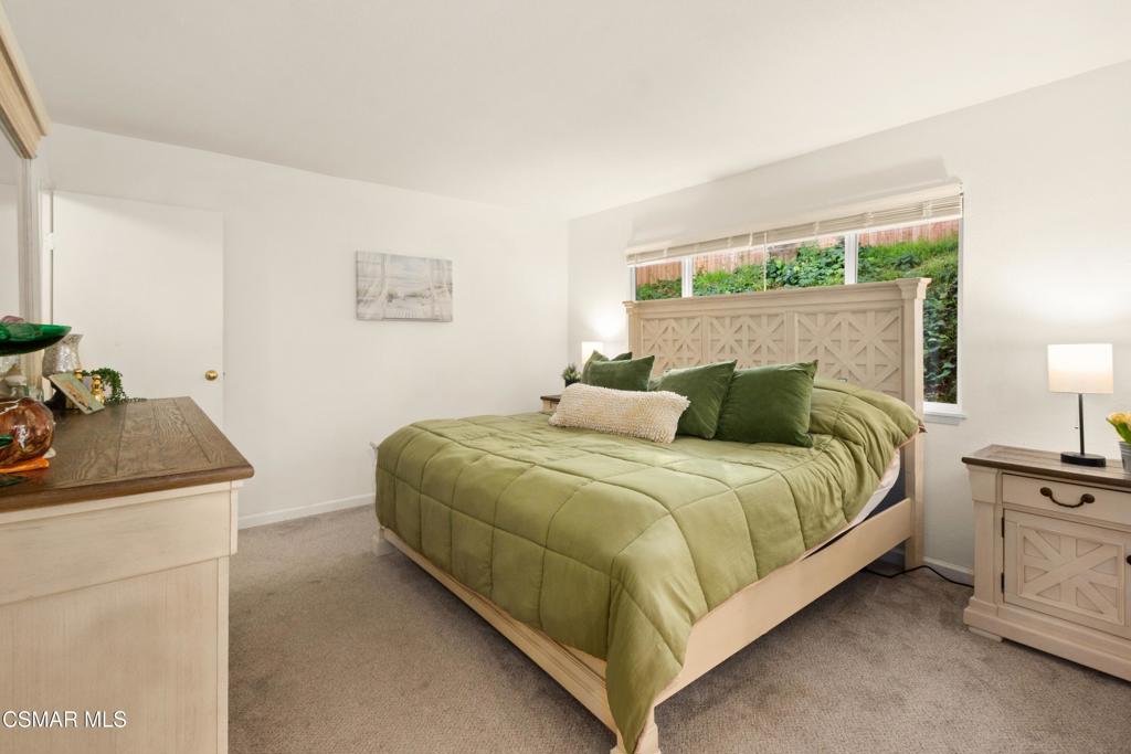 20 Robbins Court Simi Valley, CA 93065 - Photo 8 of 15