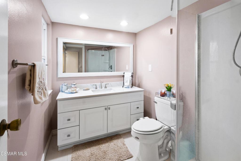 20 Robbins Court Simi Valley, CA 93065 - Photo 9 of 15