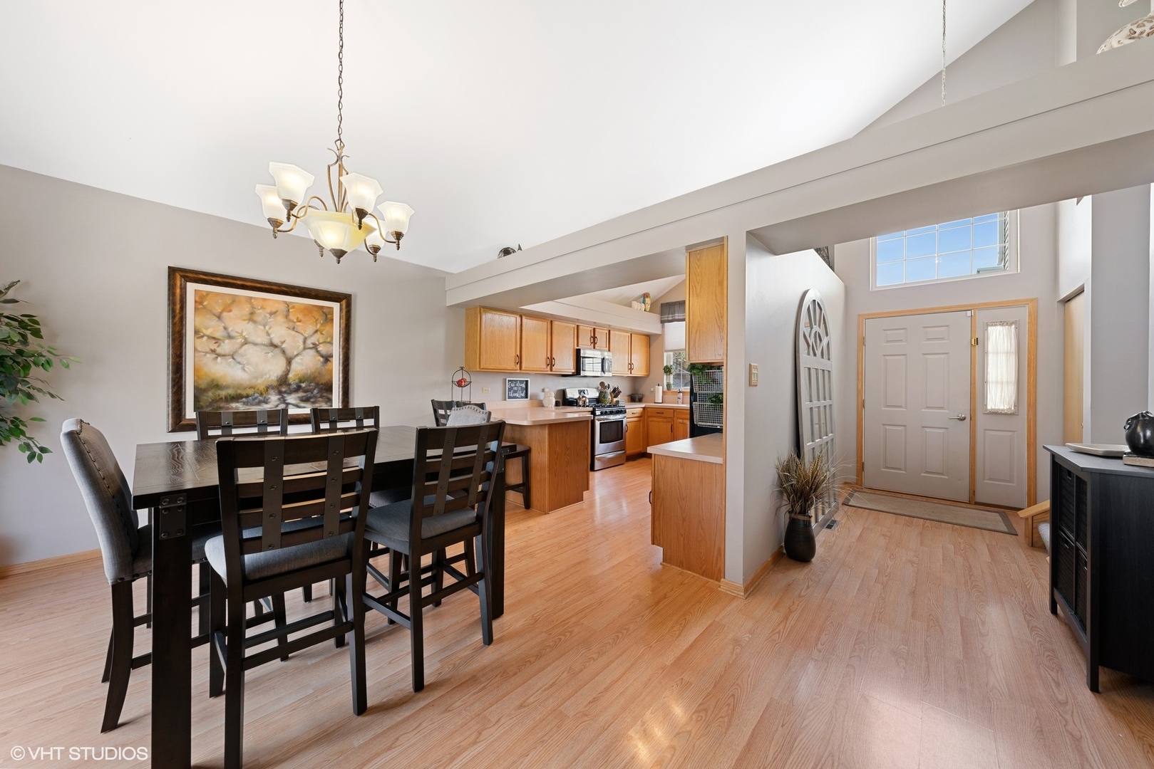 5603 Kimberly Drive Plainfield, IL 60586 - Photo 2 of 16