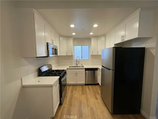 $2,645 | 5401 East Anaheim Road, Long Beach, CA 90815