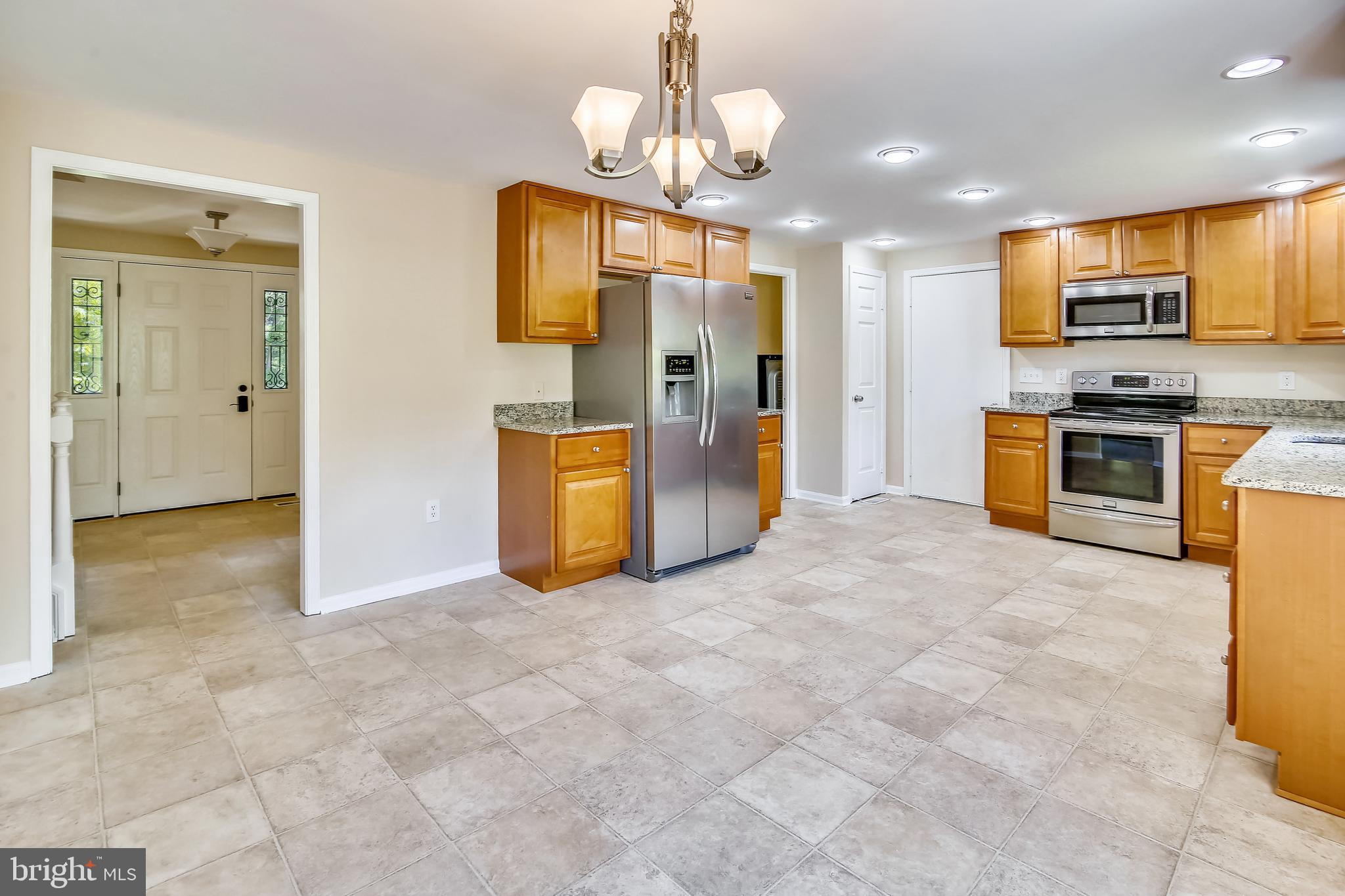 27411 Clarksburg Road Damascus, MD 20872 - Photo 9 of 62 Gallery Image 9