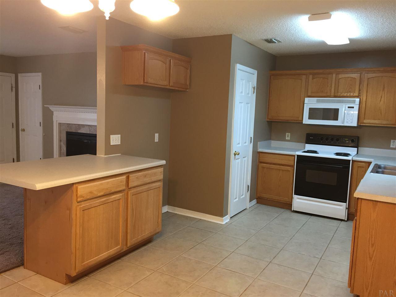 3981 Pace Road Pace, FL 32571 - Photo 12 of 33 Gallery Image 12