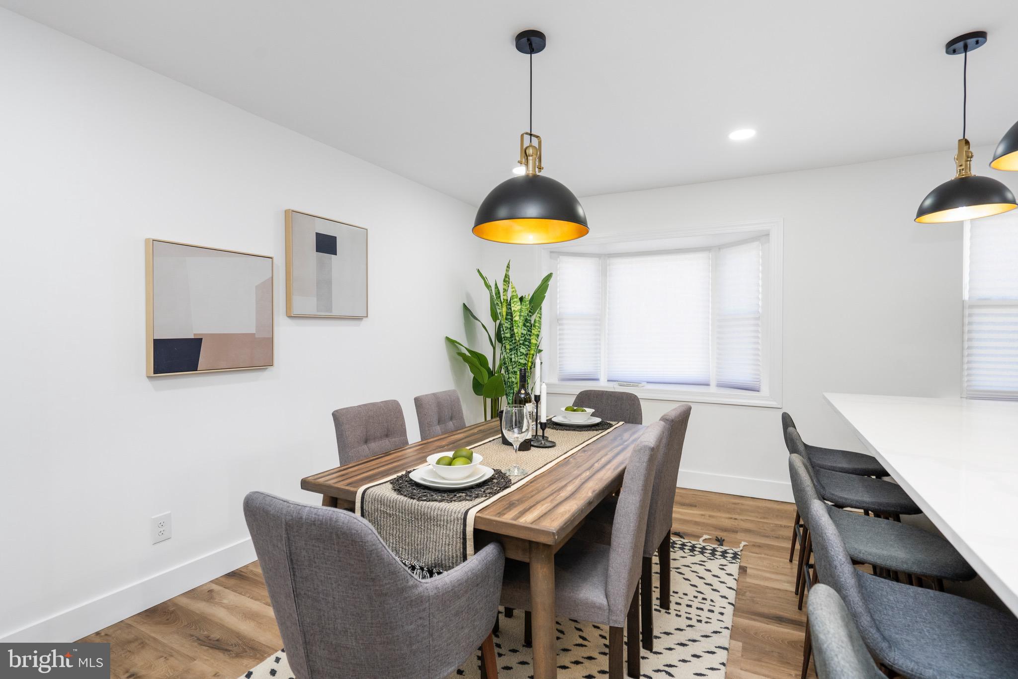 1808 Winford Road Baltimore, MD 21239 - Photo 11 of 39 a dining room with furniture and window