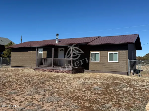 $339,000 | 2248 Sitgreaves Drive, Overgaard, AZ 85933