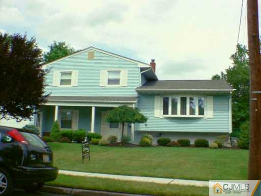 242 Winding Road Iselin, NJ 08830 - Photo 8 of 8 Gallery Image 8