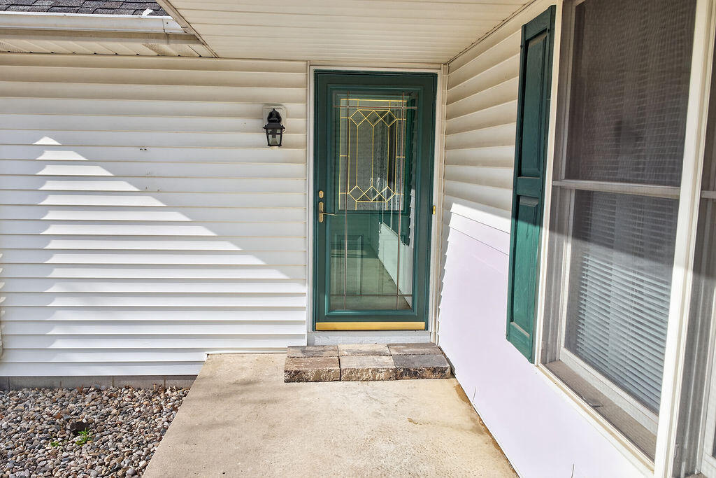 1929 Kapok Street Southwest De Motte, IN 46310 - Photo 4 of 43 1024x683