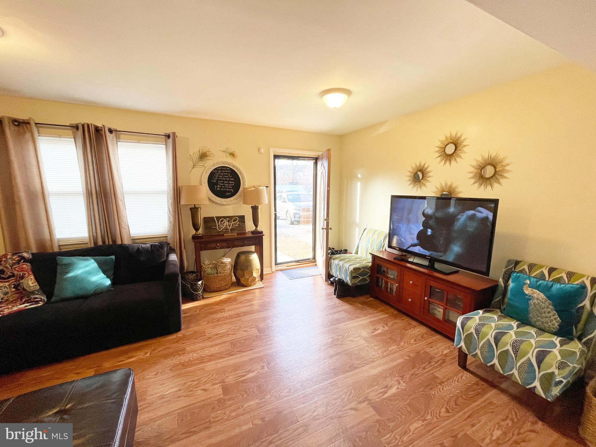 6 Dunsmore Road Newark, DE 19713 - Photo 1 of 20 Gallery Image 1