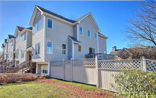 $650,000 | 461 North Lane, Bristol, RI 02809