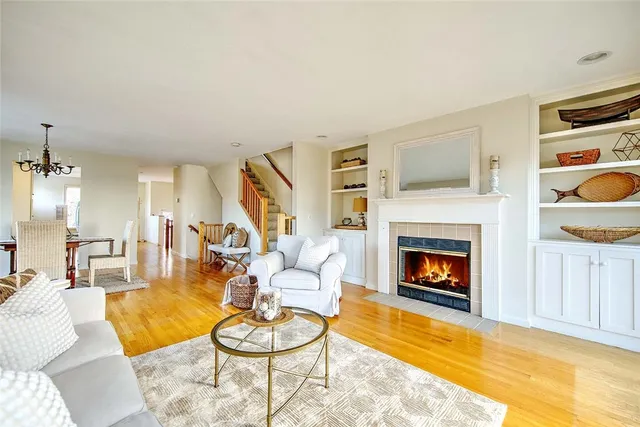 $650,000 | 461 North Lane, Bristol, RI 02809