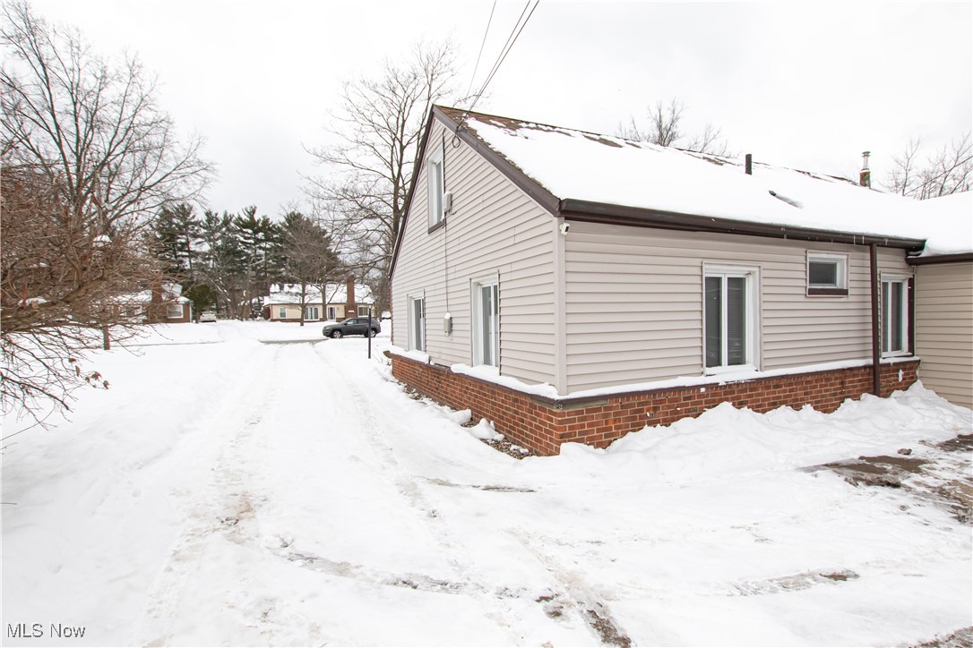 4011 Lancaster Road South Euclid, OH 44121 - Photo 19 of 21