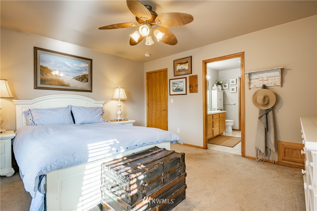 8793 Vinup Road Lynden, WA 98264 - Photo 15 of 39 Gallery Image 15