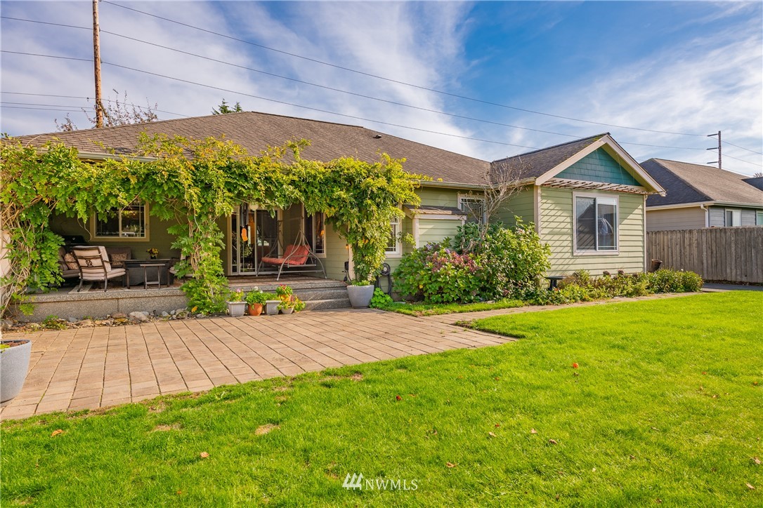 8793 Vinup Road Lynden, WA 98264 - Photo 31 of 39 Gallery Image 31
