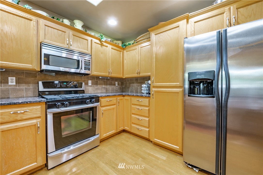 8793 Vinup Road Lynden, WA 98264 - Photo 8 of 39 Gallery Image 8