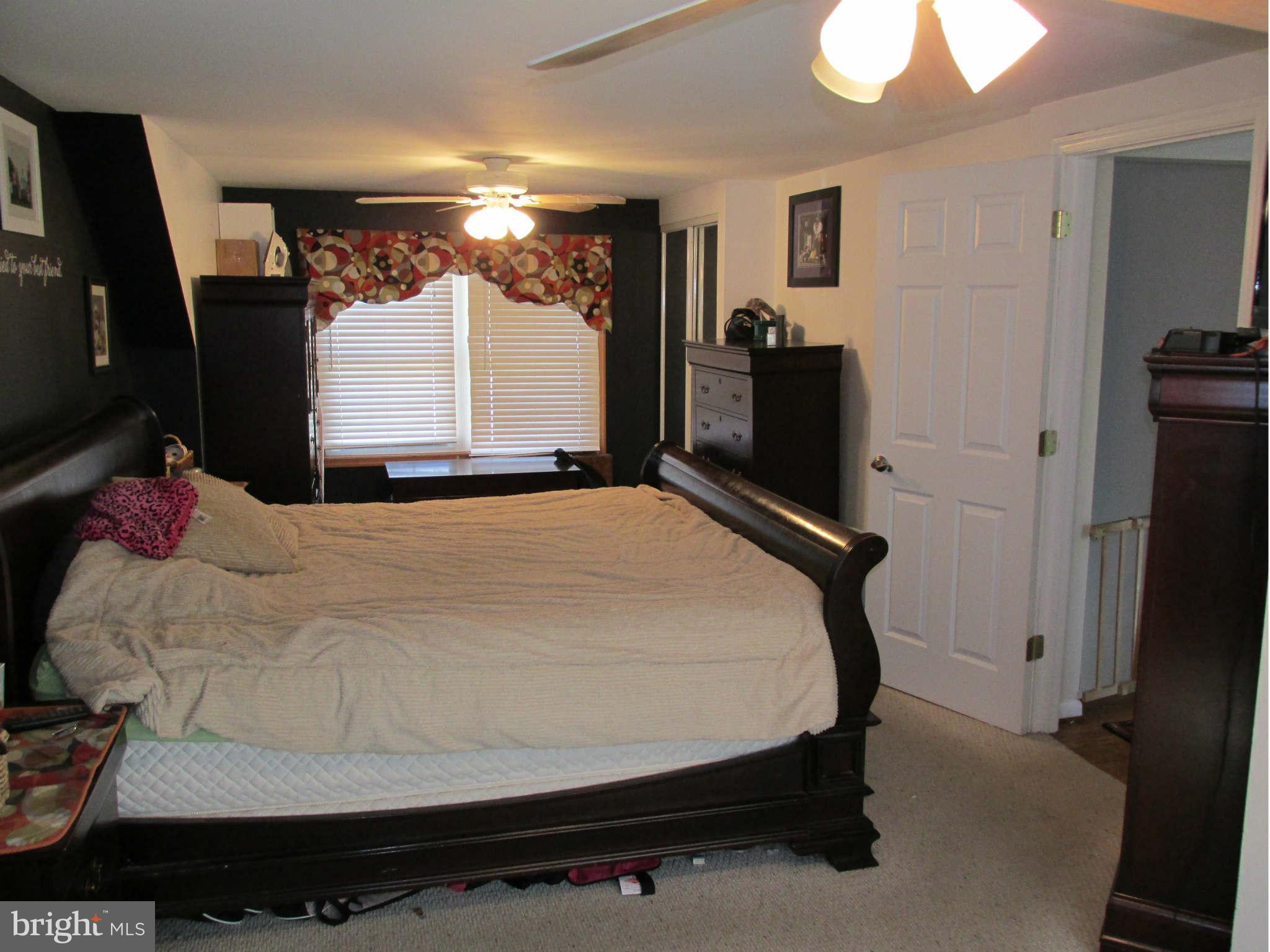 227 Chelsea Road Pasadena, MD 21122 - Photo 22 of 29 Bedroom (Master)