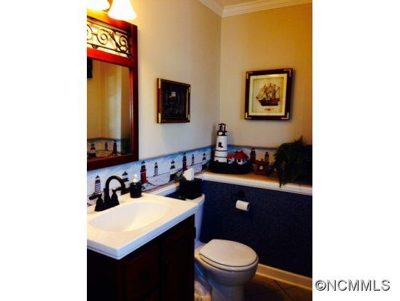 320 Pritchard Road Candler, NC 28715 - Photo 8 of 22 Gallery Image 8