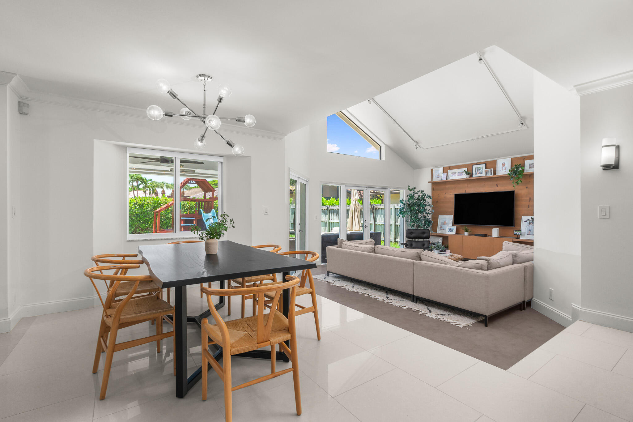 23173 L'Ermitage Circle Boca Raton, FL 33433 - Photo 6 of 64 DSC00293