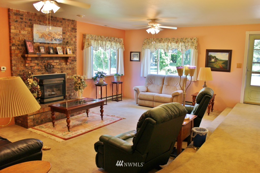 3073 Behme Road Custer, WA 98240 - Photo 4 of 25