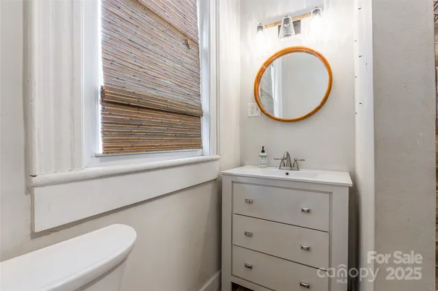 $189,900 | 107 Hampton Street, Chester, SC 29706