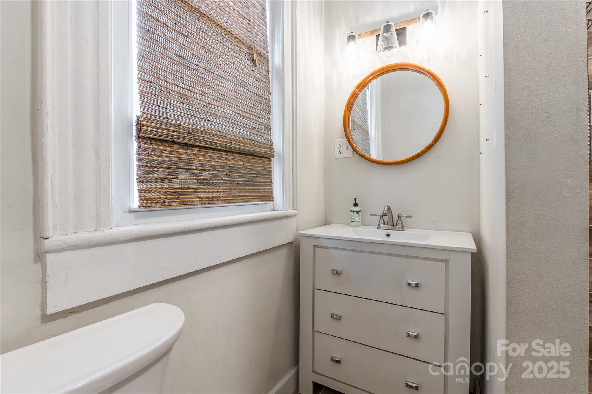 107 Hampton Street Chester, SC 29706 - Photo 24 of 26