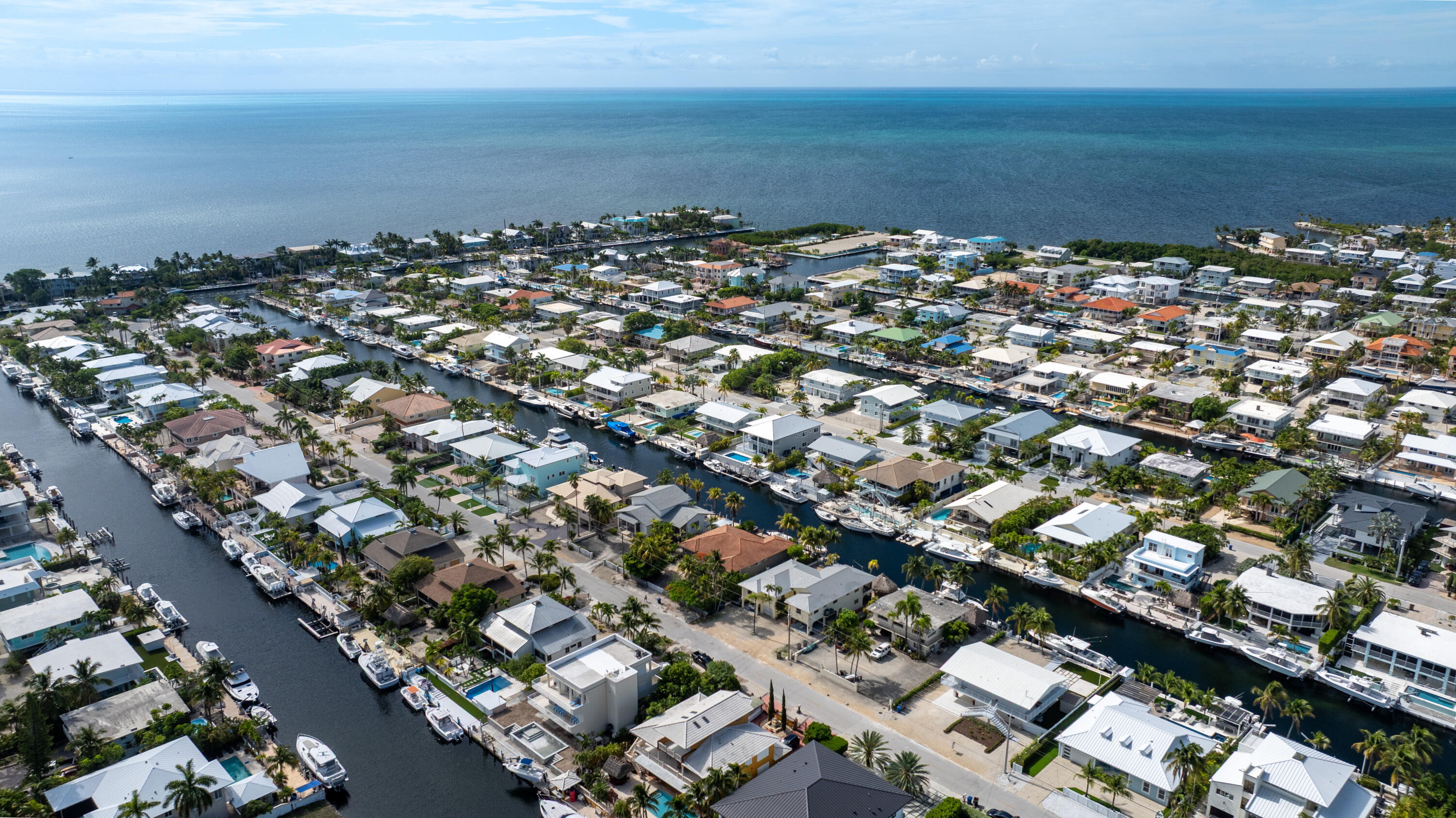 392 Laguna Avenue Key Largo, FL 33037 - Photo 40 of 42 a view of a city