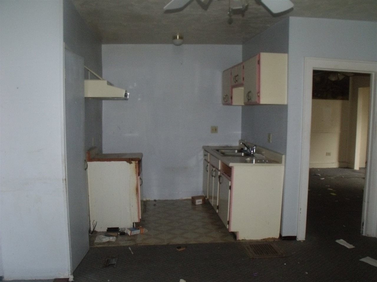 1504 McCormick Street, Unit 2 Bay City, MI 48708 - Photo 12 of 24 Gallery Image 12