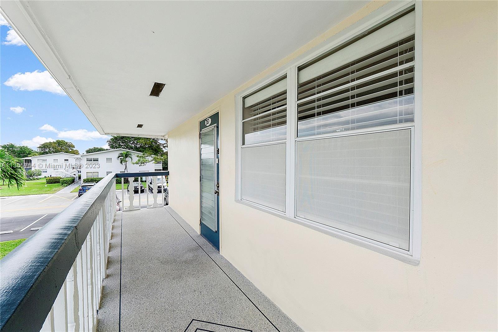 357 Durham, Unit 357 Deerfield Beach, FL 33442 - Photo 14 of 41 a view of a balcony