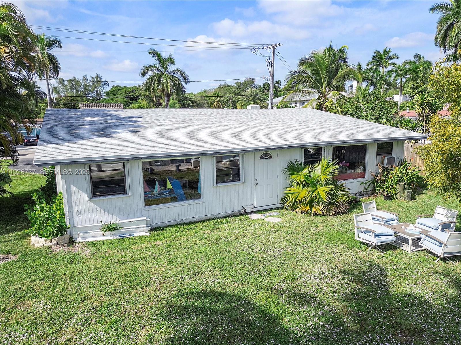 1212 Cordova Road Fort Lauderdale, FL 33316 - Photo 5 of 20