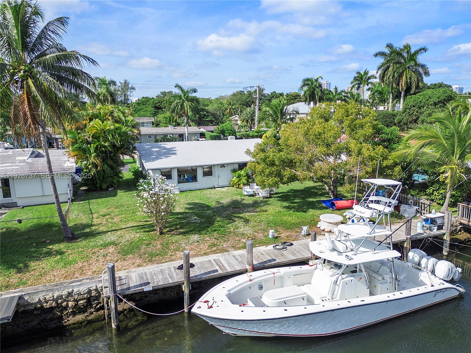 1212 Cordova Road Fort Lauderdale, FL 33316 - Photo 7 of 20