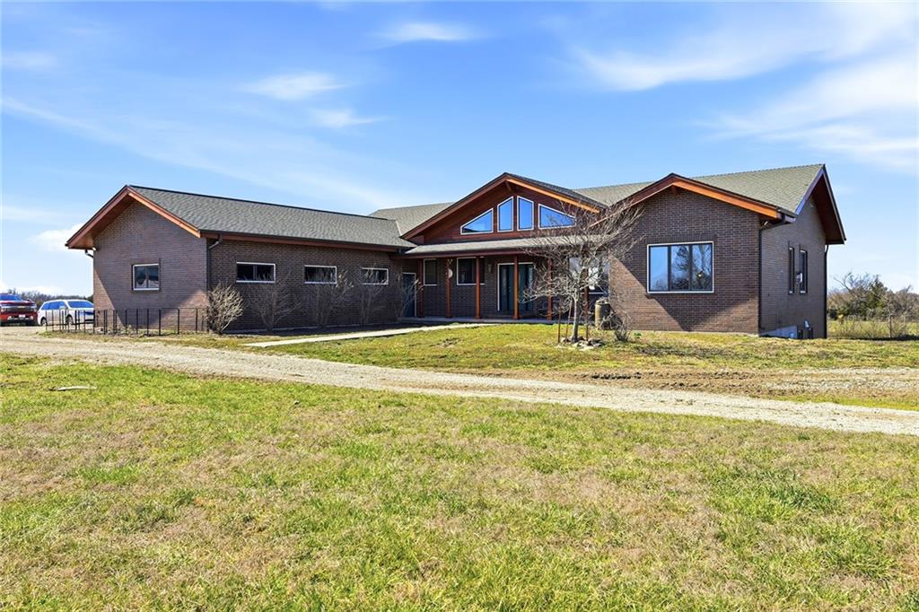32846 Block Road Paola, KS 66071 - Photo 3 of 75