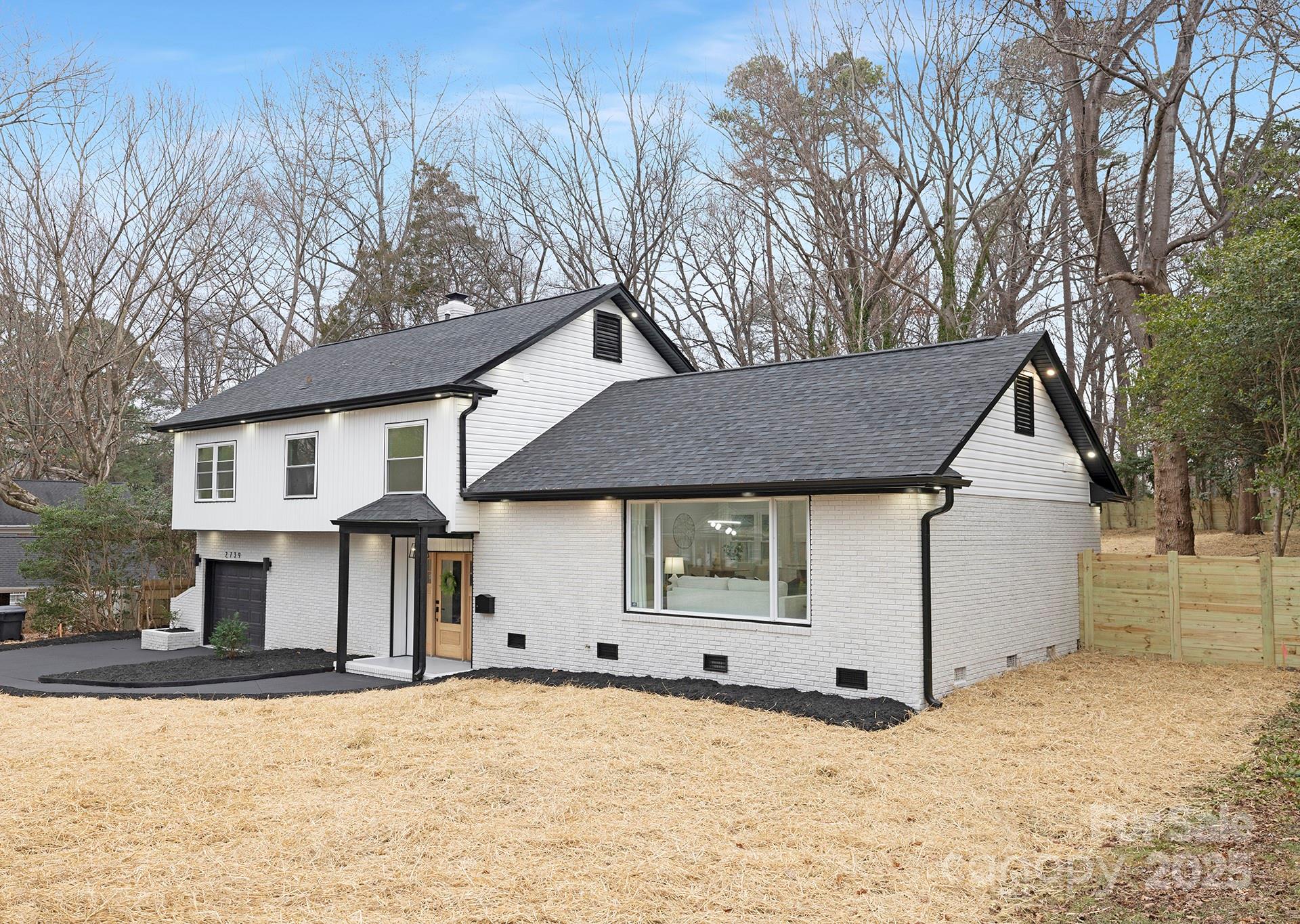 2739 Goneaway Road Charlotte, NC 28210 - Photo 2 of 24 Gallery Image 2