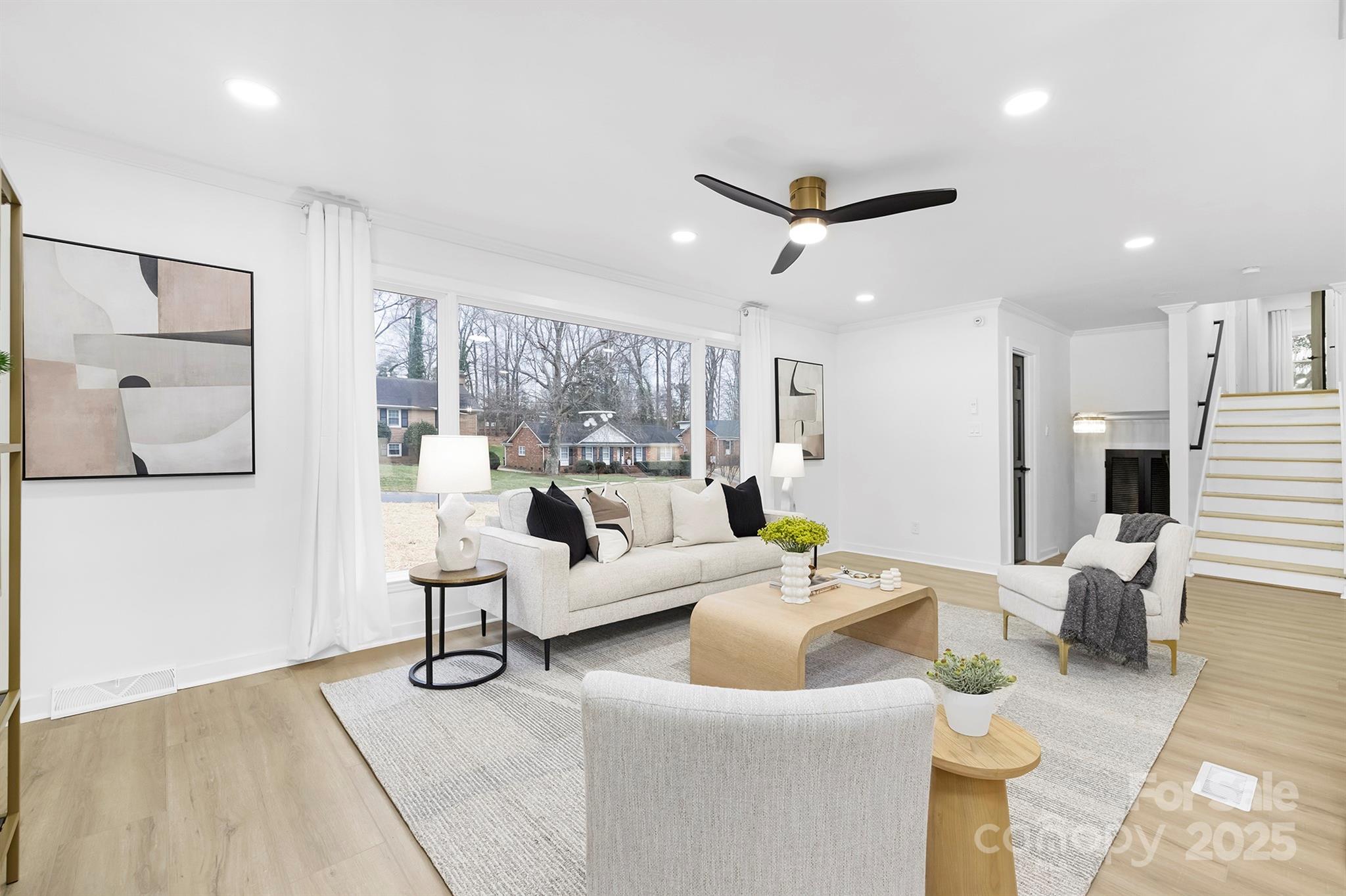 2739 Goneaway Road Charlotte, NC 28210 - Photo 5 of 24 Gallery Image 5
