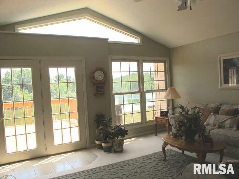 11489 Castle Pittsburg, IL 62974 - Photo 6 of 27