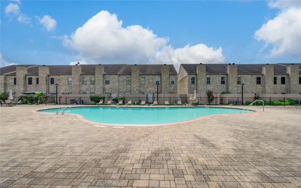 $1,800 | 3088 Holly Hall Street, Unit 3088, Houston, TX 77054