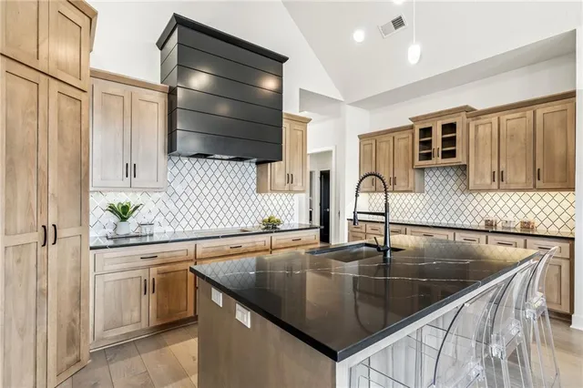 $779,900 | 18609 Reinhardt Street, Overland Park, KS 66085