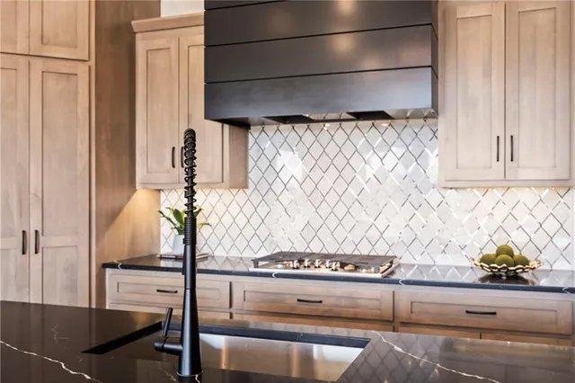 $779,900 | 18609 Reinhardt Street, Overland Park, KS 66085