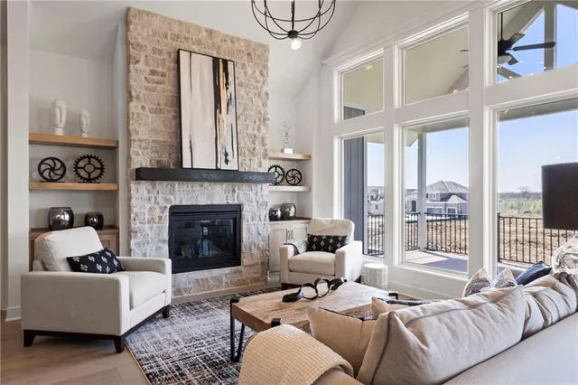 $779,900 | 18609 Reinhardt Street, Overland Park, KS 66085