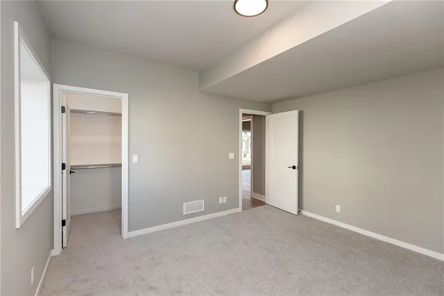 $779,900 | 18609 Reinhardt Street, Overland Park, KS 66085