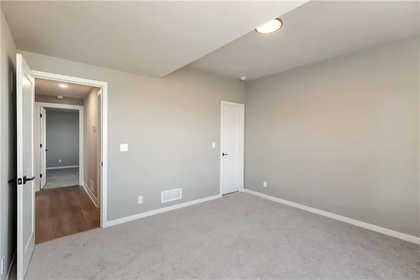 $779,900 | 18609 Reinhardt Street, Overland Park, KS 66085