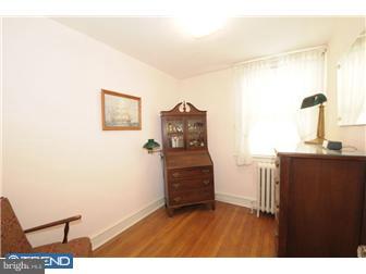 133 Heather Road Upper Darby, PA 19082 - Photo 8 of 12 Bedroom 3