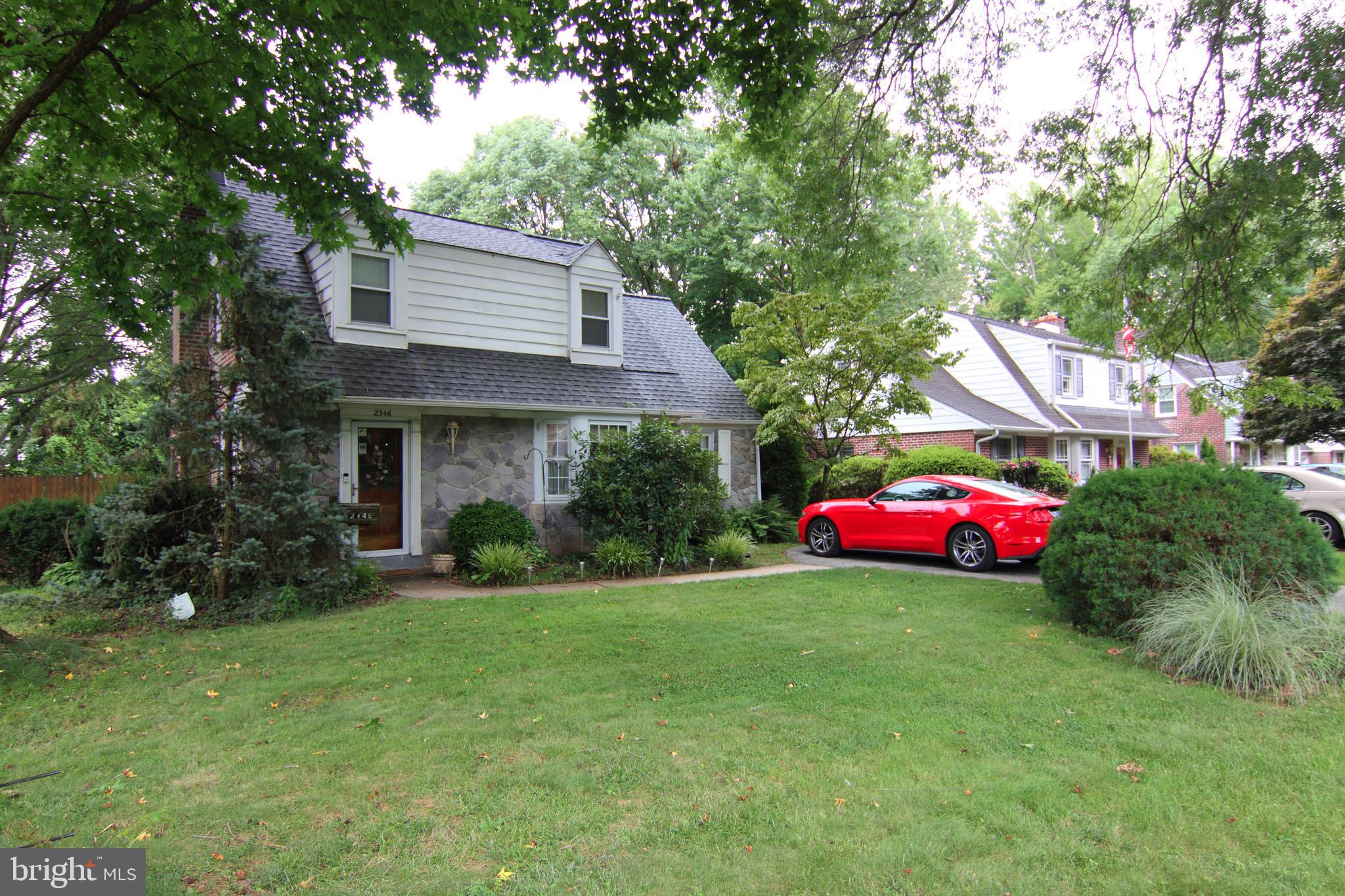 2346 Secane Road Secane, PA 19018 - Photo 15 of 29