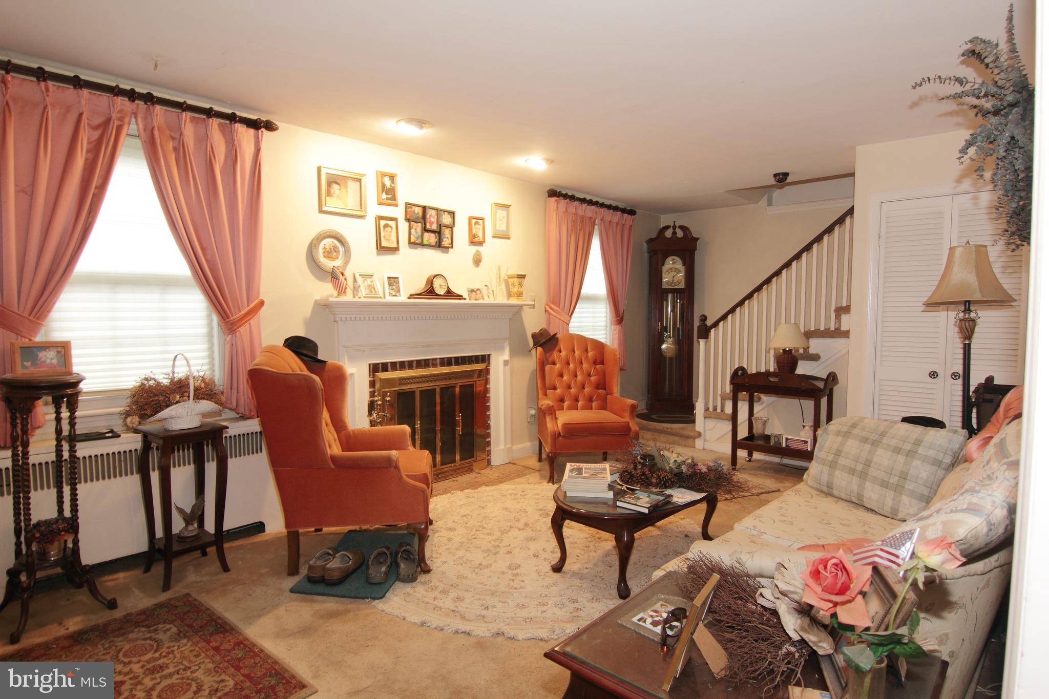 2346 Secane Road Secane, PA 19018 - Photo 17 of 29