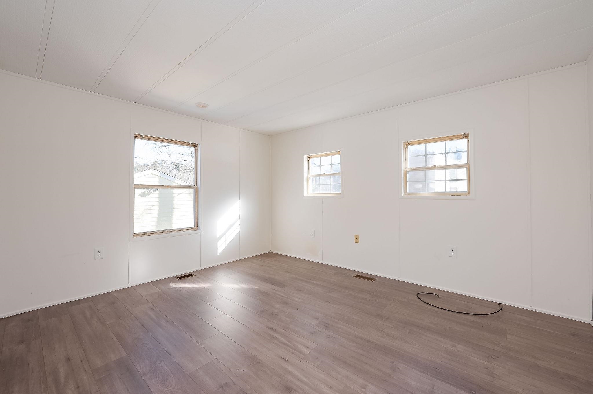 3 Roseberry Lane Rochester, NH 03867 - Photo 20 of 32