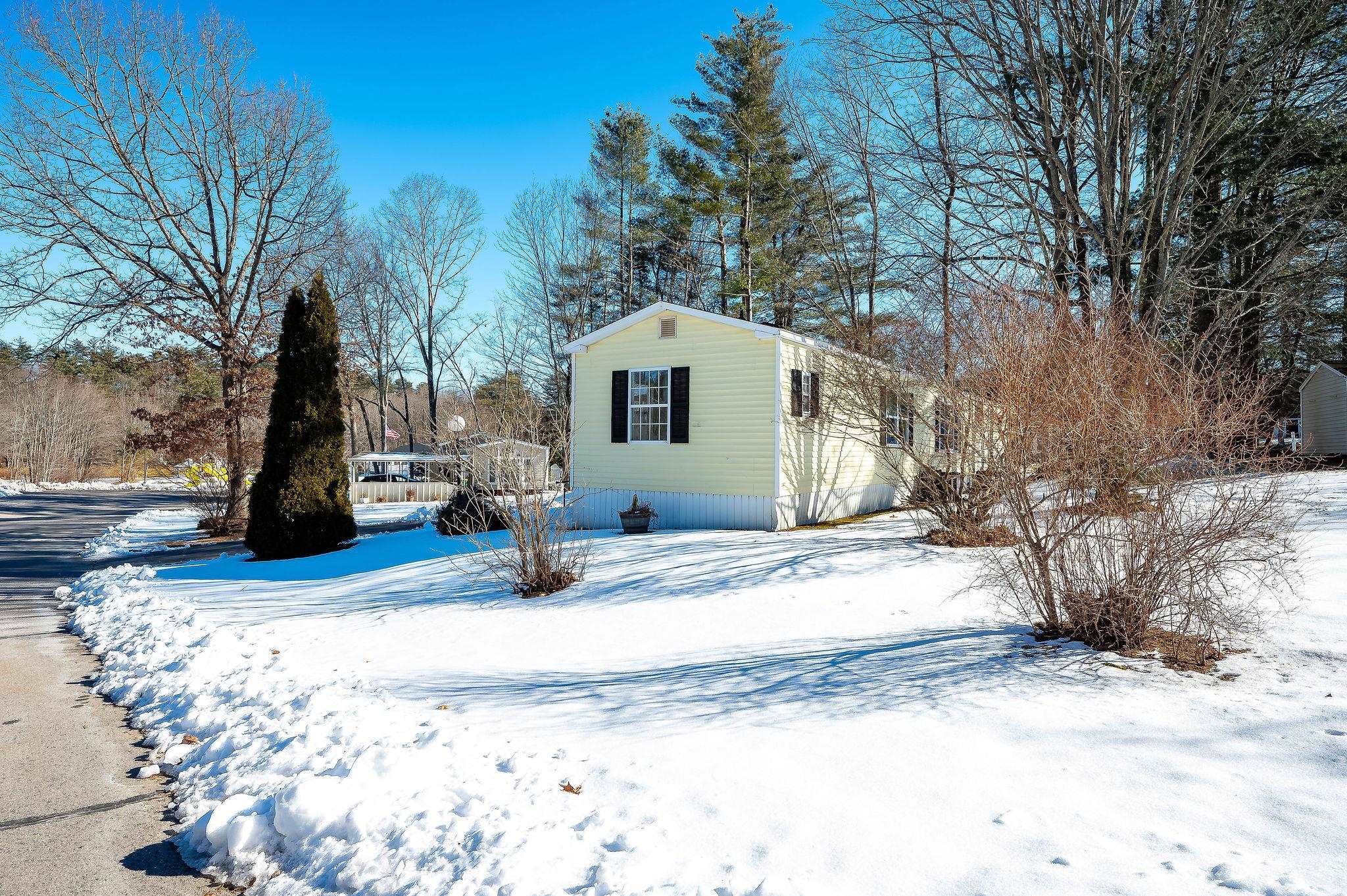 3 Roseberry Lane Rochester, NH 03867 - Photo 2 of 32
