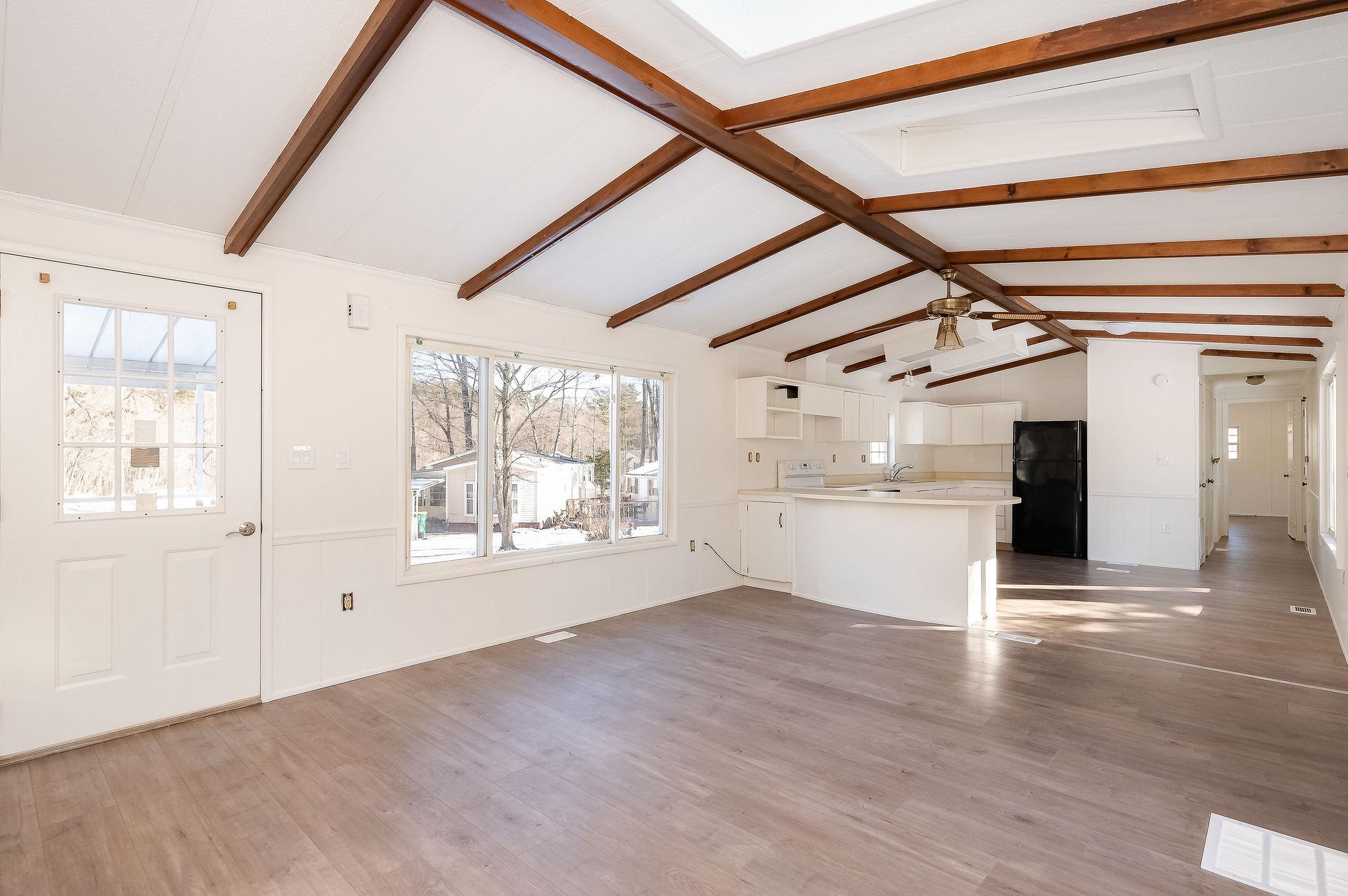 3 Roseberry Lane Rochester, NH 03867 - Photo 7 of 32