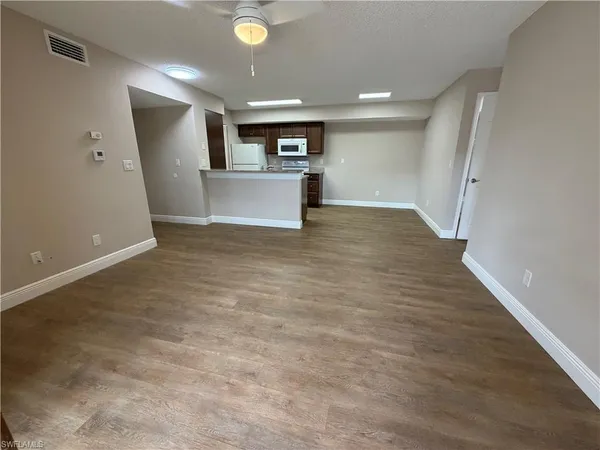 $1,475 | 2226 Arbour Walk Circle, Unit 1913, Naples, FL 34109