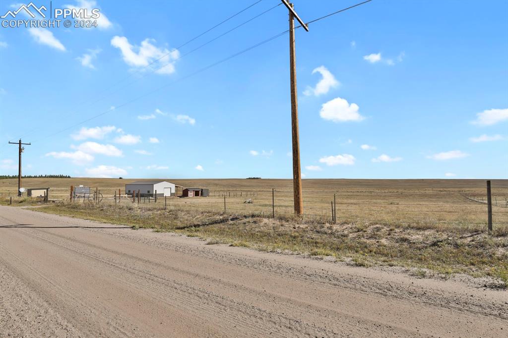 12155 Oil Well Road Calhan, CO 80808 - Photo 17 of 28