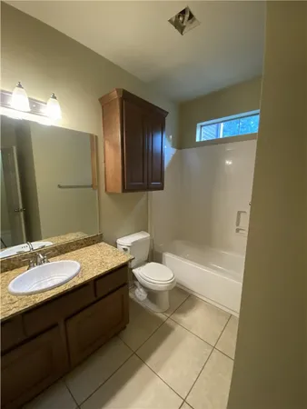 $2,100 | 119 Forest Drive, College Station, TX 77840