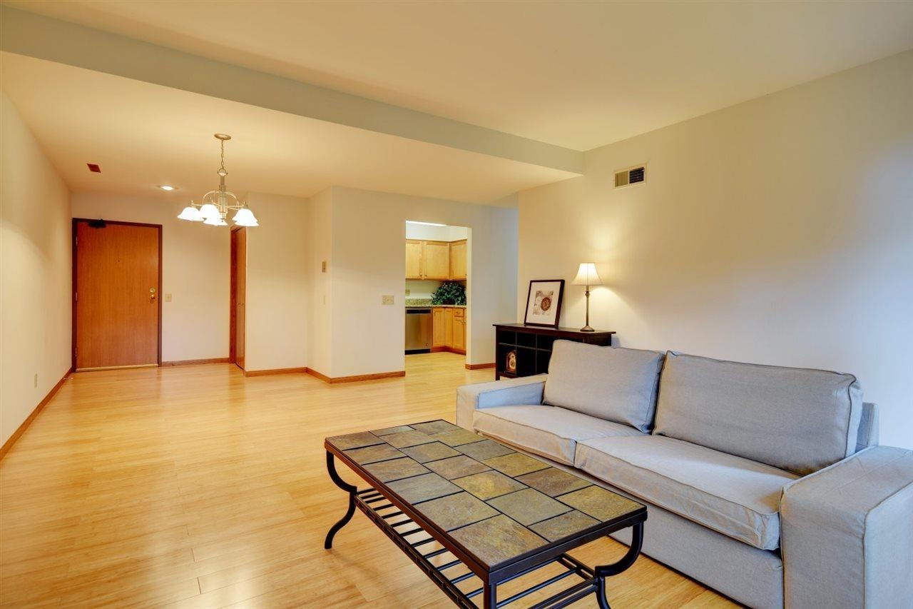 2233 Luann Lane, Unit 2 Madison, WI 53713 - Photo 11 of 23