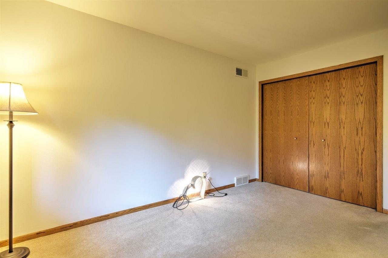 2233 Luann Lane, Unit 2 Madison, WI 53713 - Photo 17 of 23